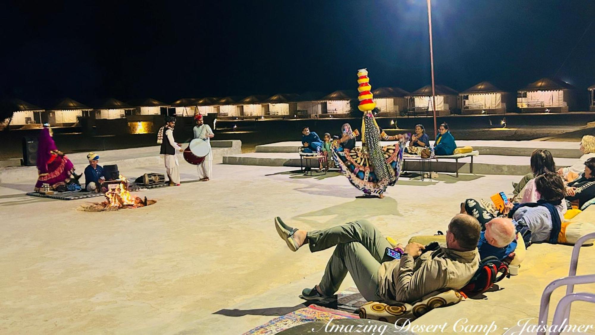 Amazing Desert Camp Джайсалмер Екстериор снимка